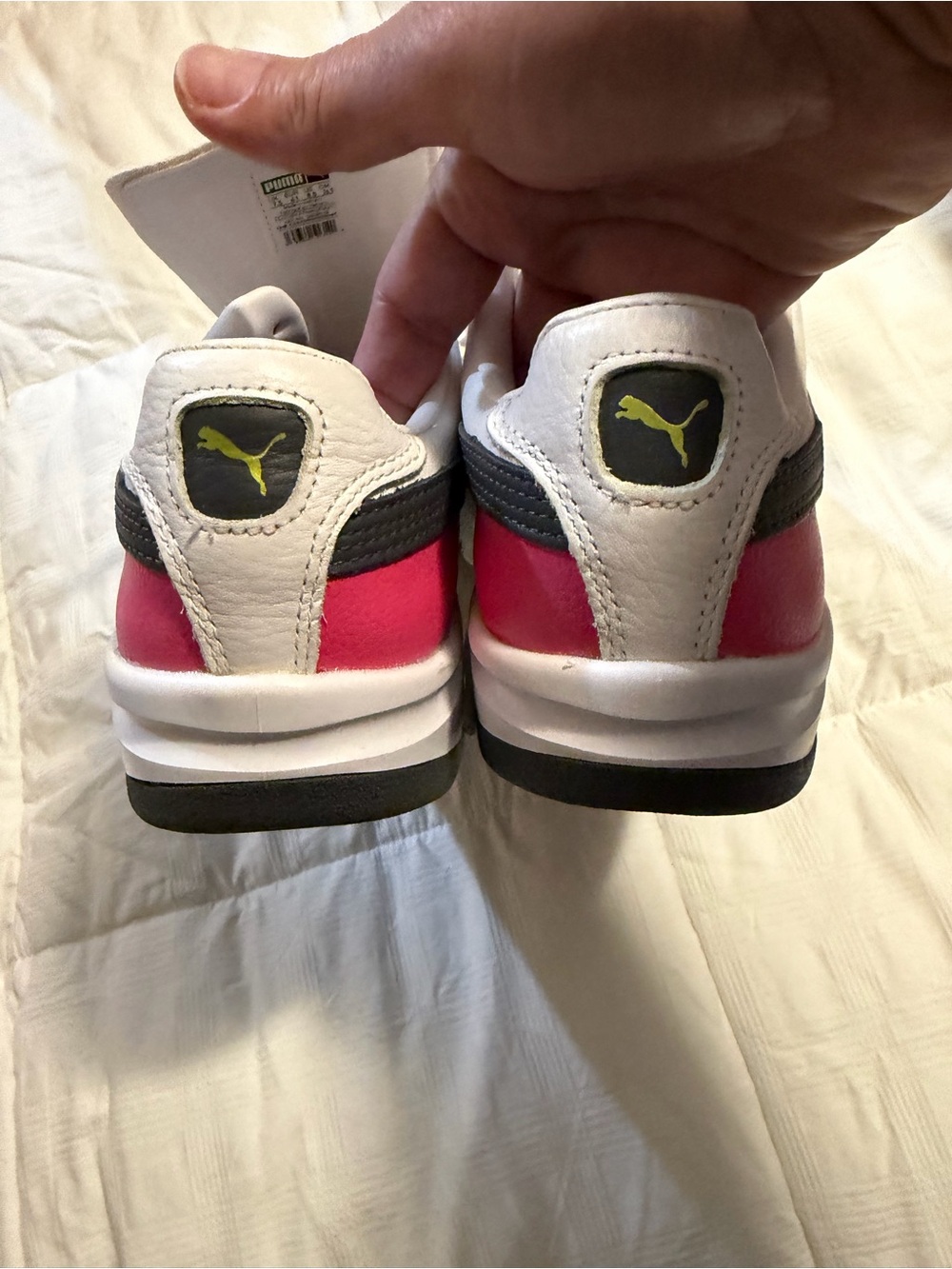 Puma G-Villa White Low-Top Sneakers with Black and Neon Yellow Logo - Picture 5 of 6